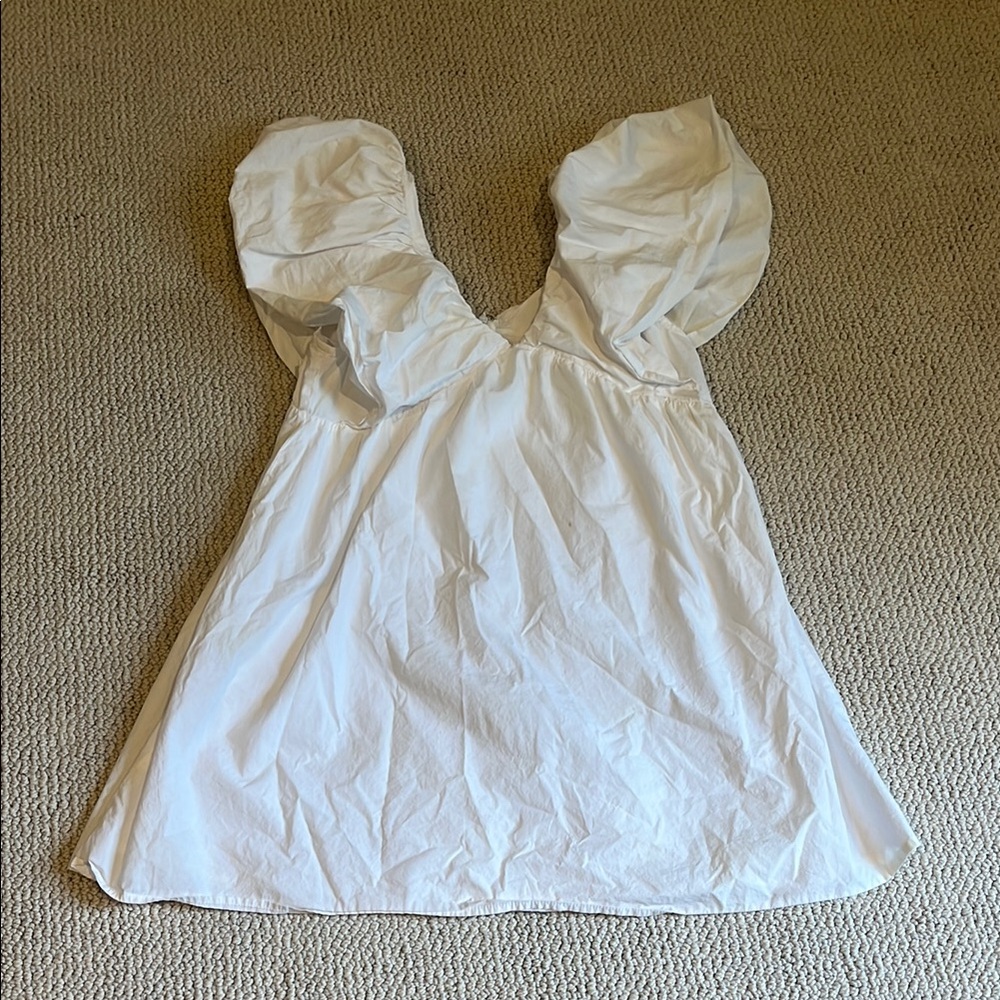 White Ruffled Sleeve Top